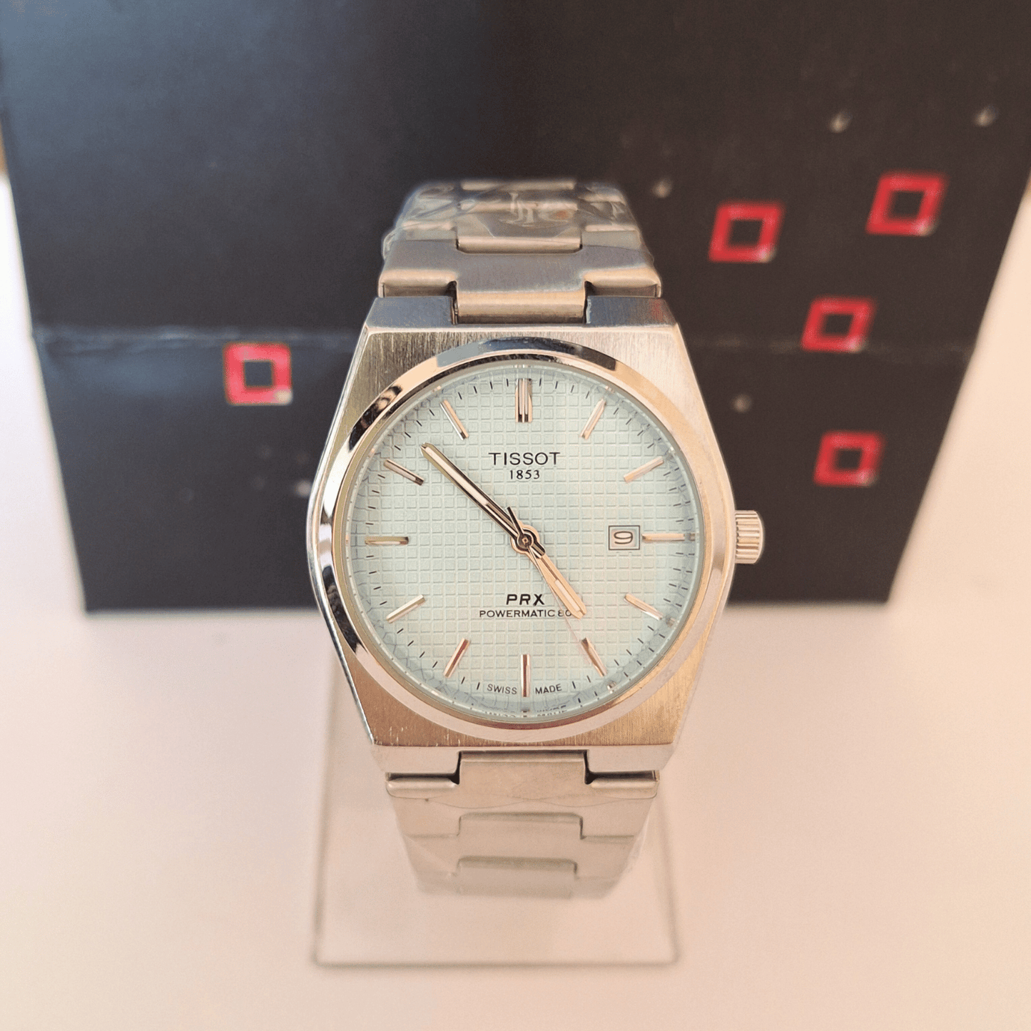 Tissot PRX ظهر شفاف