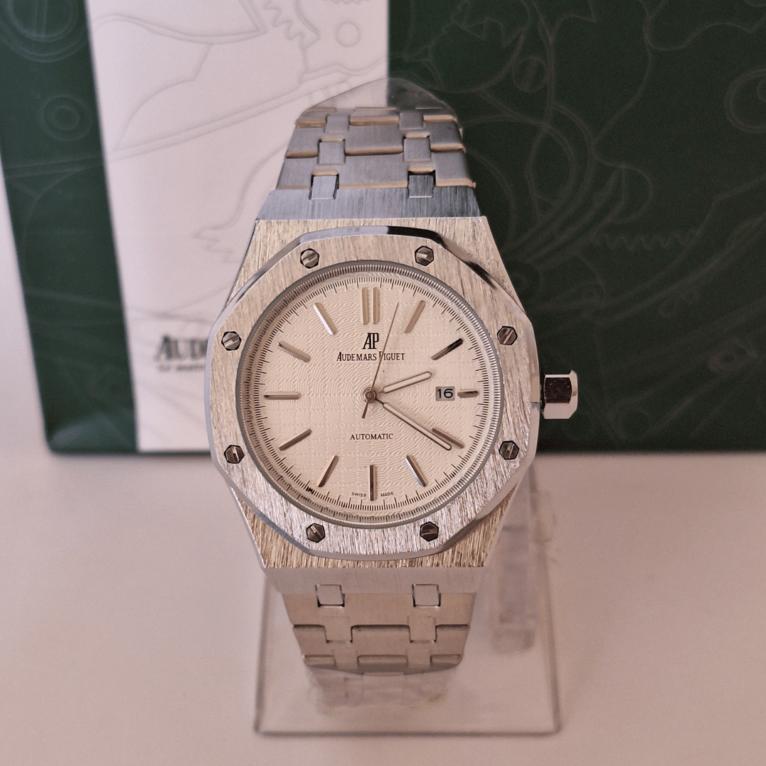 Audemars Piguet Royal Oak metal