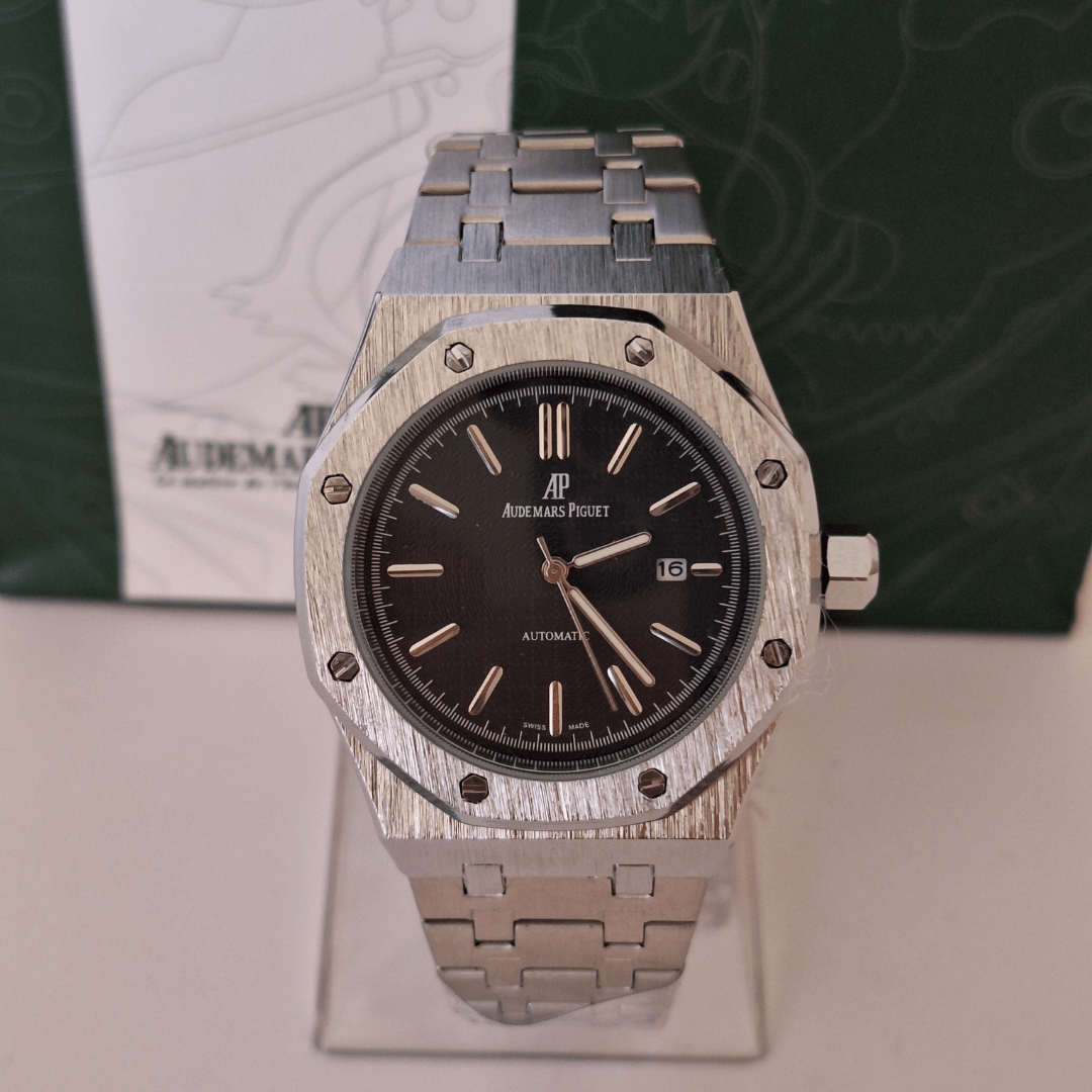 Audemars Piguet Royal Oak metal