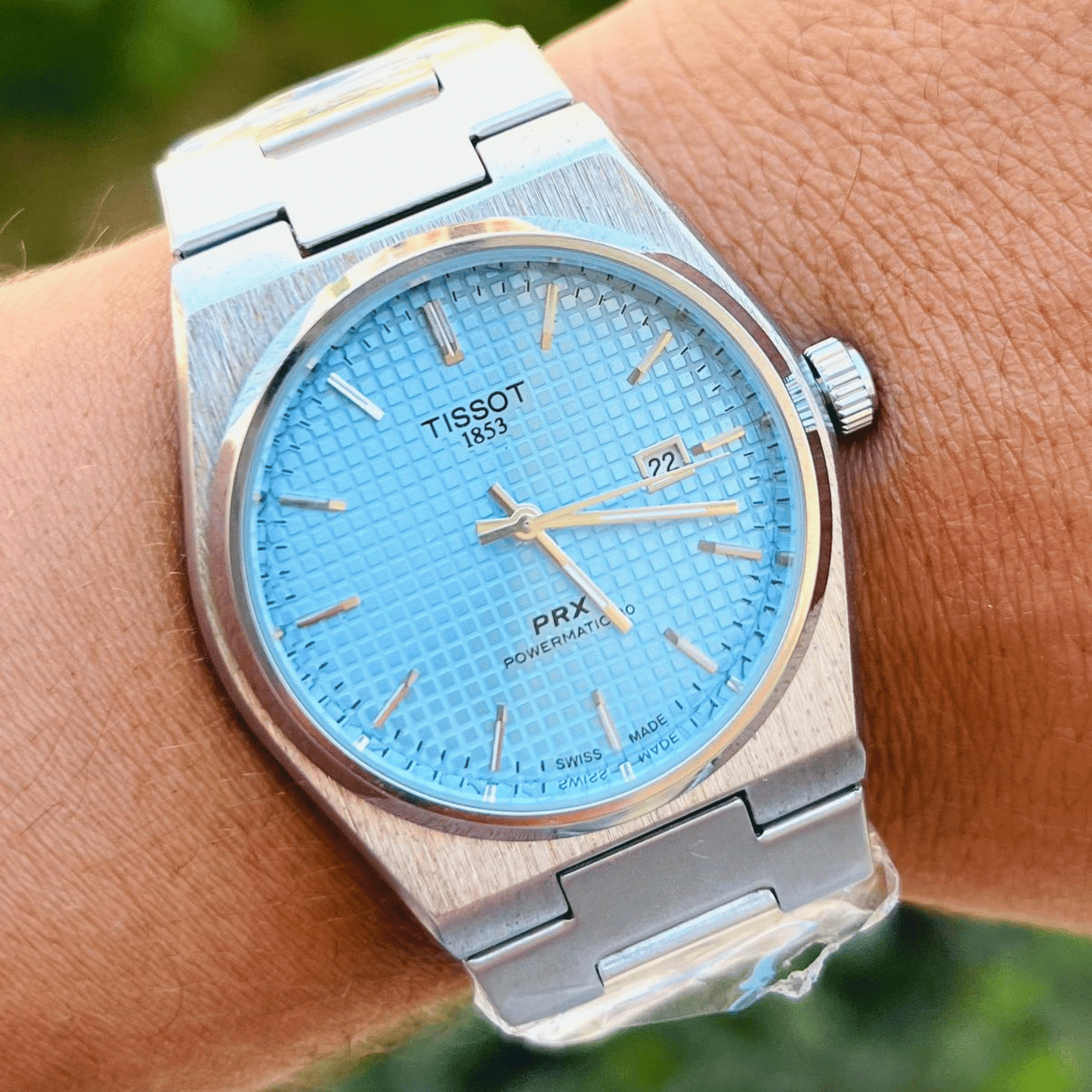 Tissot PRX ظهر شفاف