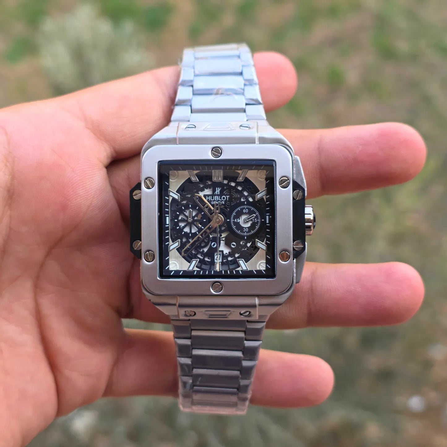 Hublot metal square