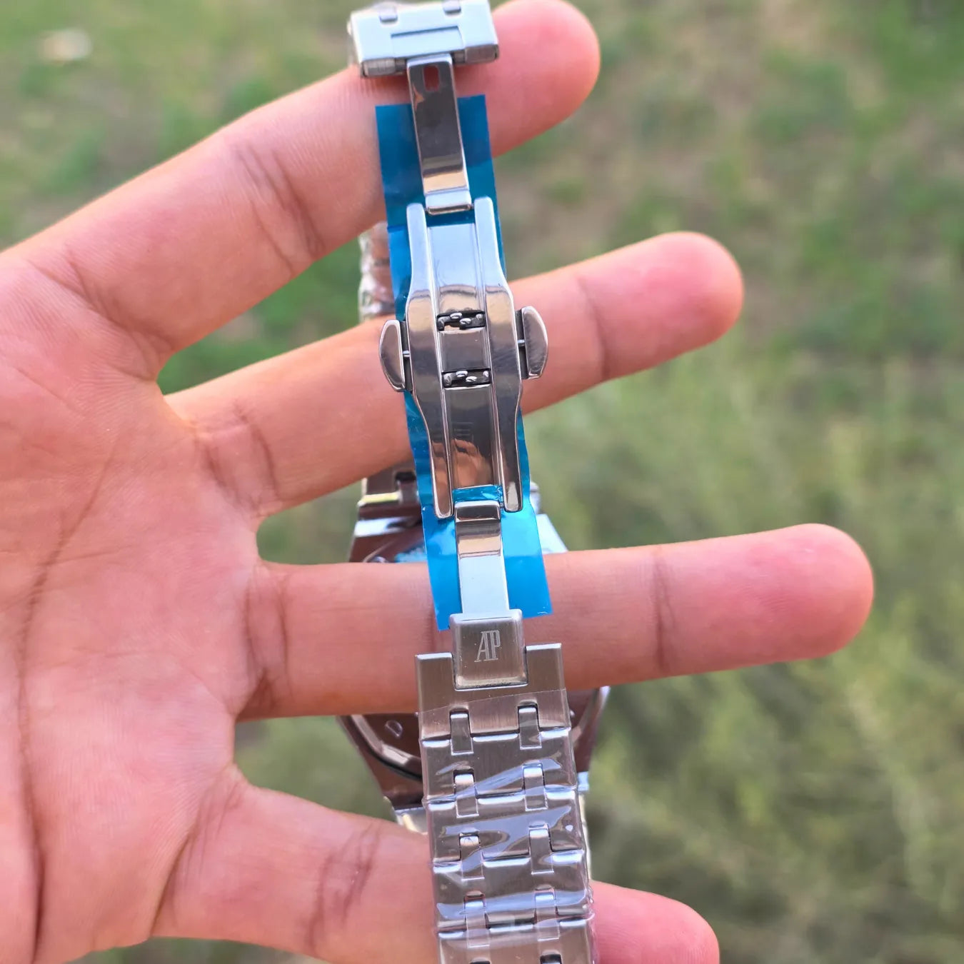 AP Metal Watch