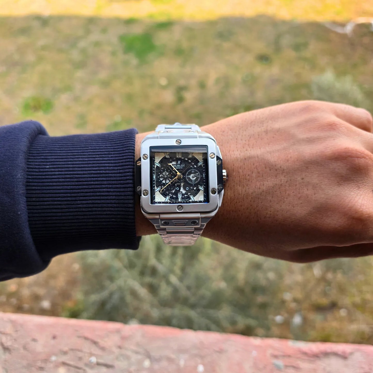 Hublot metal square