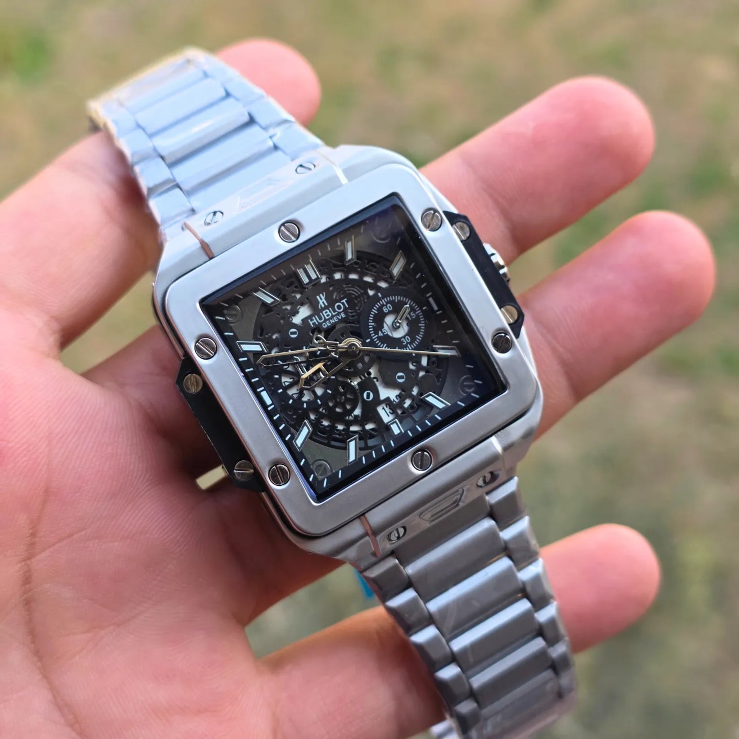 Hublot metal square