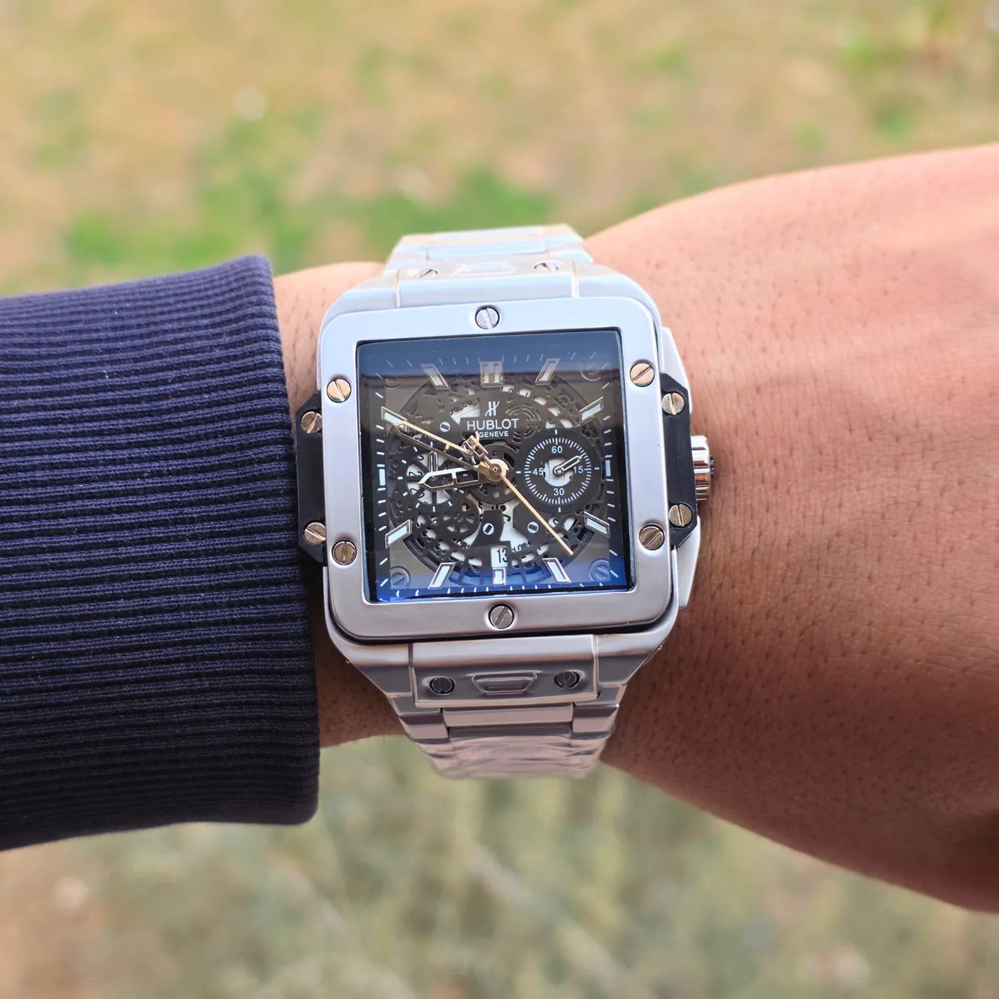 Hublot metal square