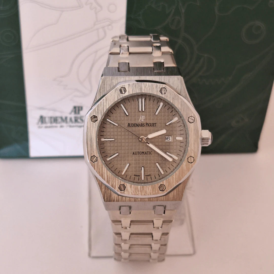 Audemars Piguet Royal Oak metal